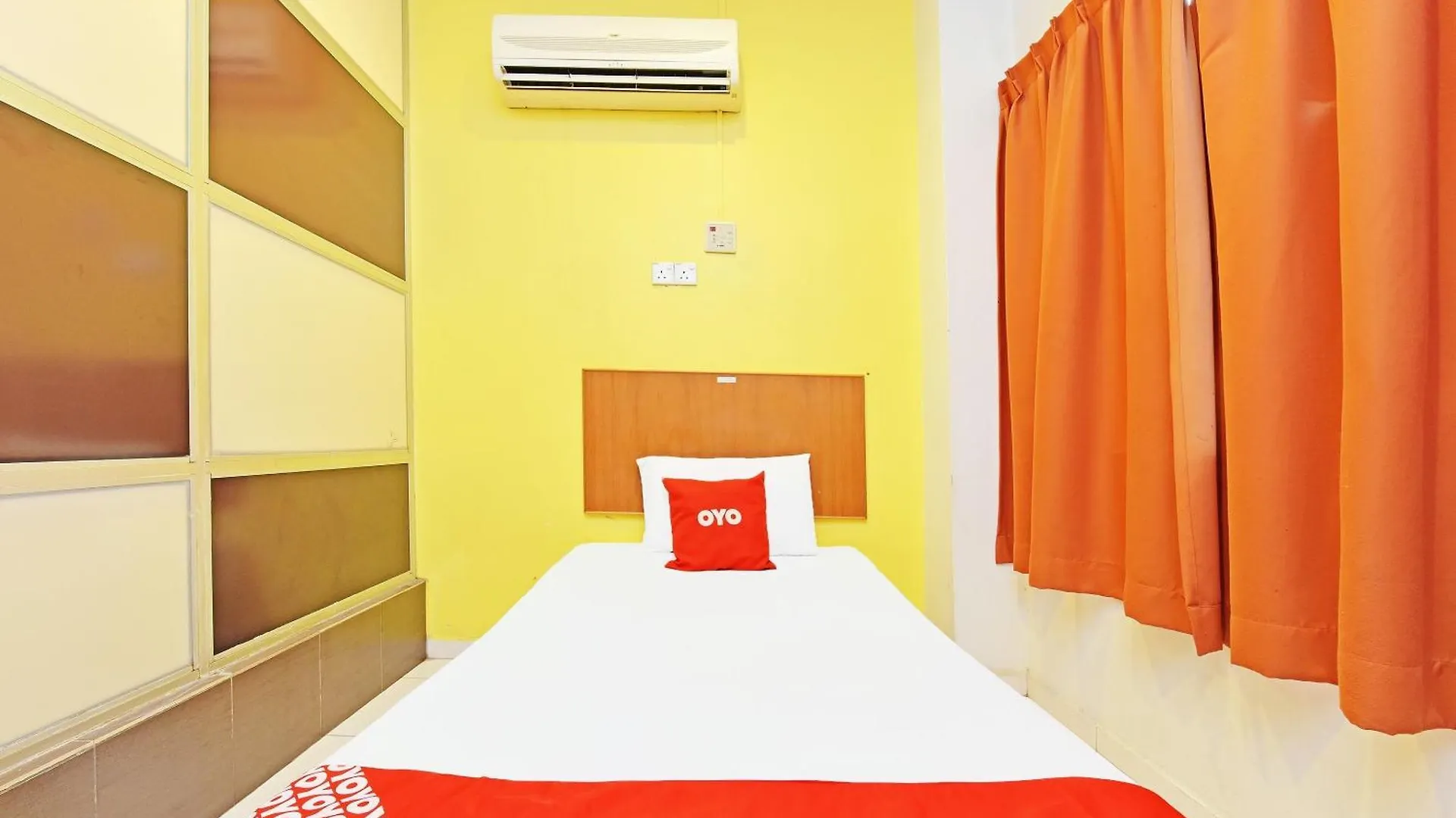 Oyo 582 Hotel Walk Inn Kampong Pasir Puteh  2*, Kampong Pasir Puteh (Melaka) Malaysia